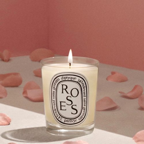 bougies 190g roses 2025x2700px 1 642f0d94 a768 46f5 ba5b 45588cb0c40b